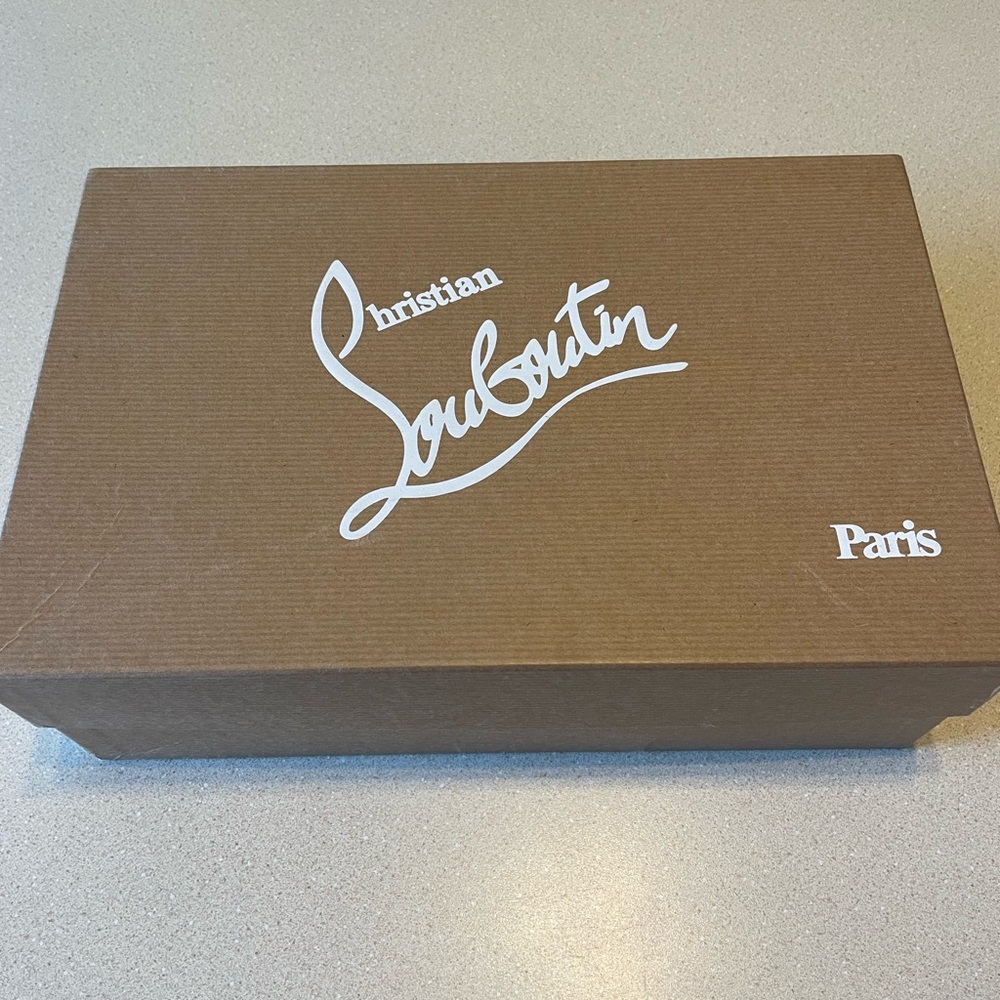Christian Louboutin Pigalle Pump Size 37 Nude